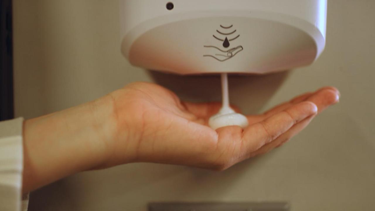 Holiday Inn Mumbai International Airport By Ihg Exteriér fotografie Soap dispenser