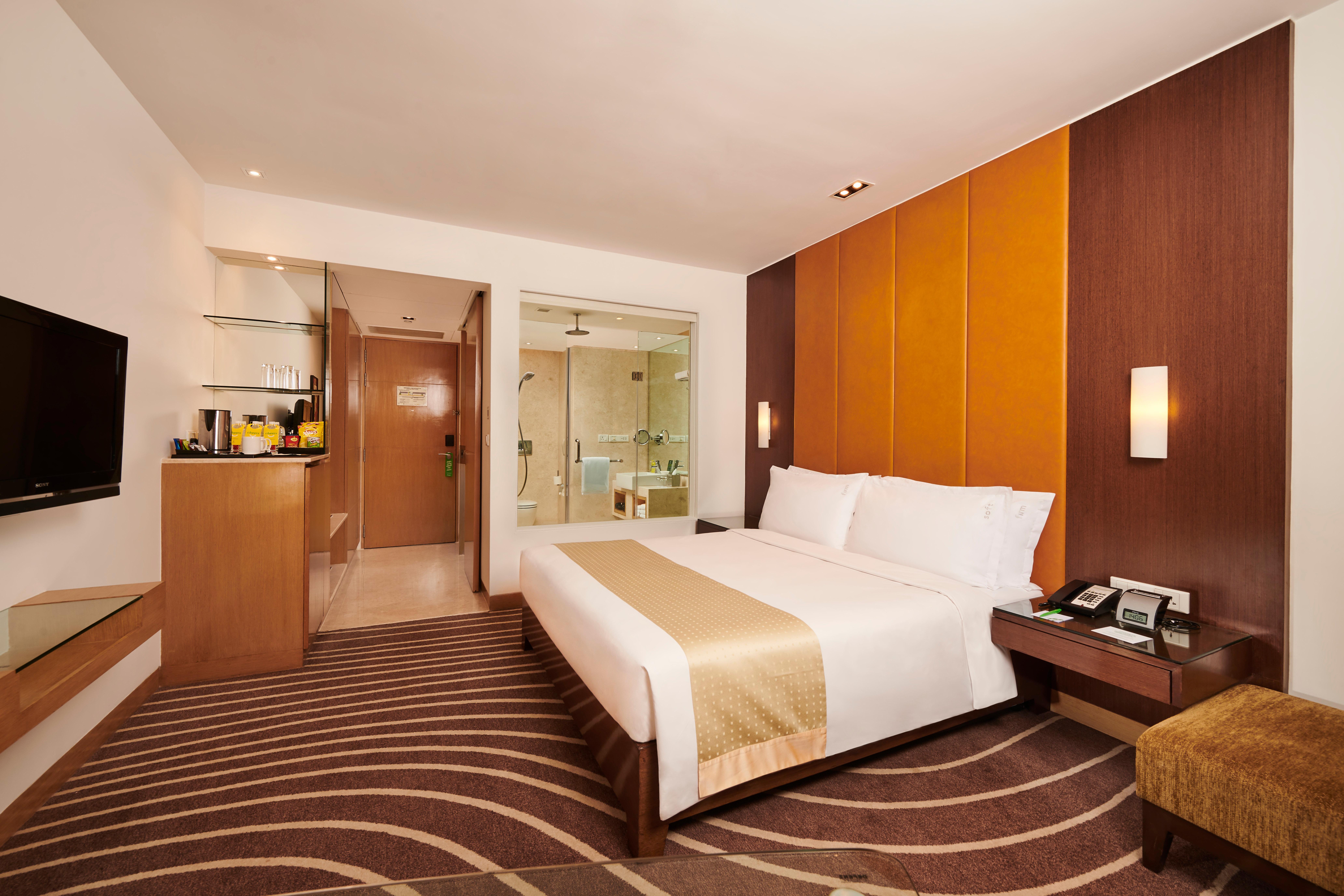 Holiday Inn Mumbai International Airport By Ihg Exteriér fotografie A room at the hotel
