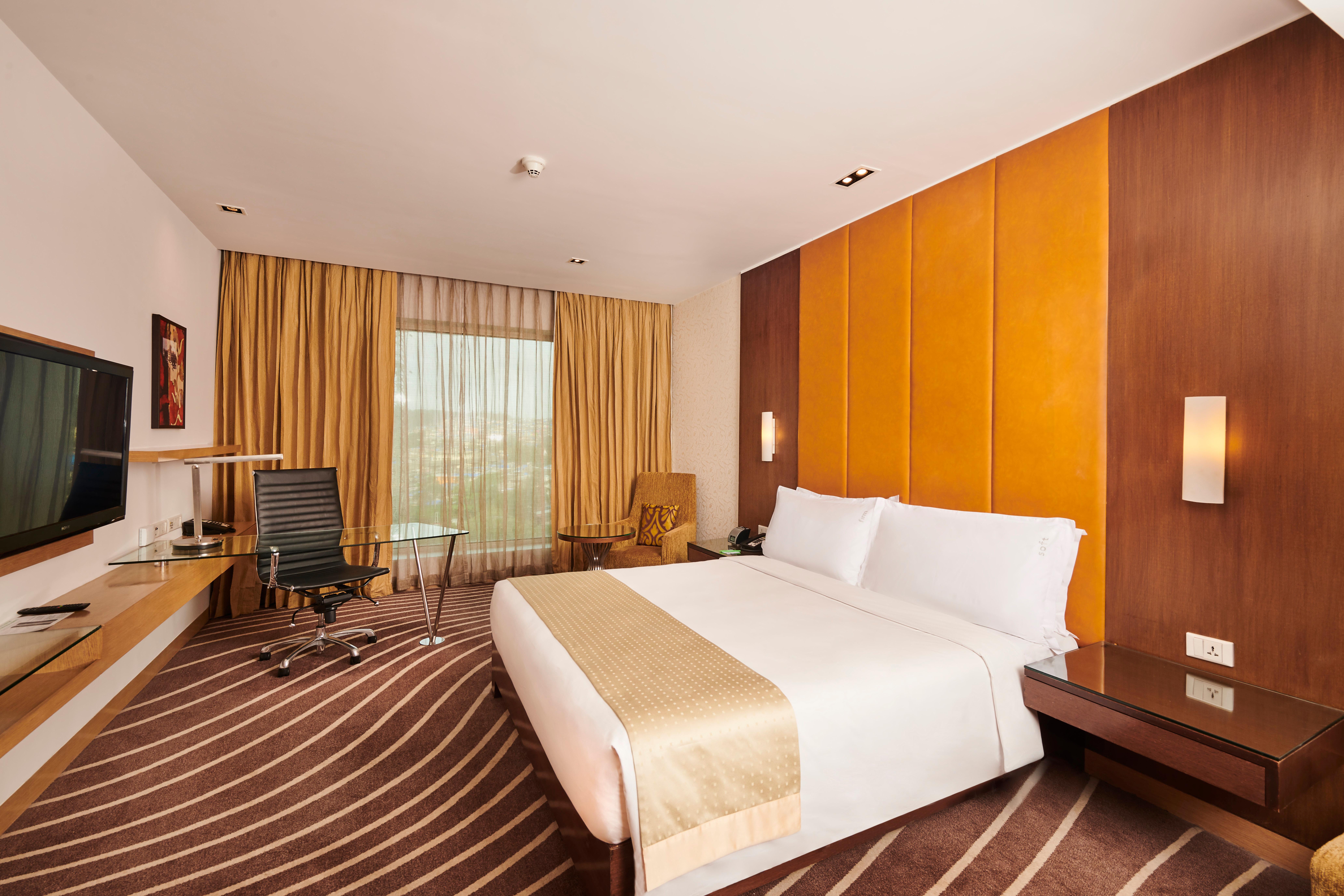 Holiday Inn Mumbai International Airport By Ihg Exteriér fotografie A room at the hotel